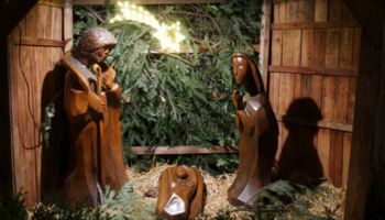Weihnachtskrippe Außenbereich Burscheid