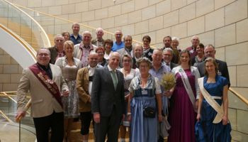 Erntepaare des Rheinisch-Bergischen Kreises im Landtag