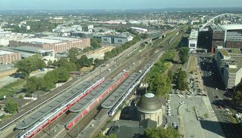 Bahnhof Deutz und Messe in Köln