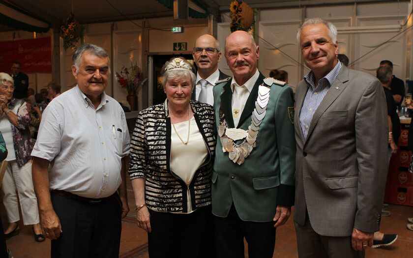 Rainer Deppe beim Krönungsball des Schützenvereins SV-Trompete in Leichlingen