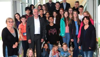 Leseclub der Hauptschule Wermelskirchen zu Gast im Landtag