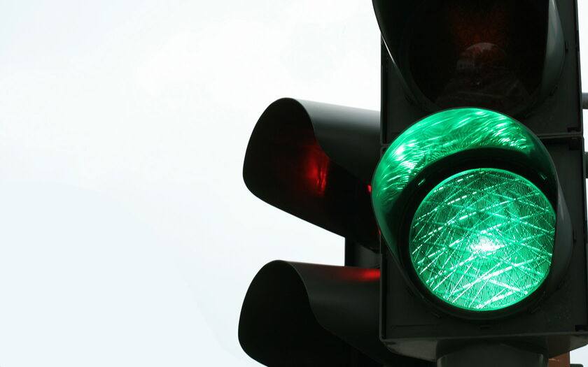 Ampel grün von Rainer Sturm / pixelio.de