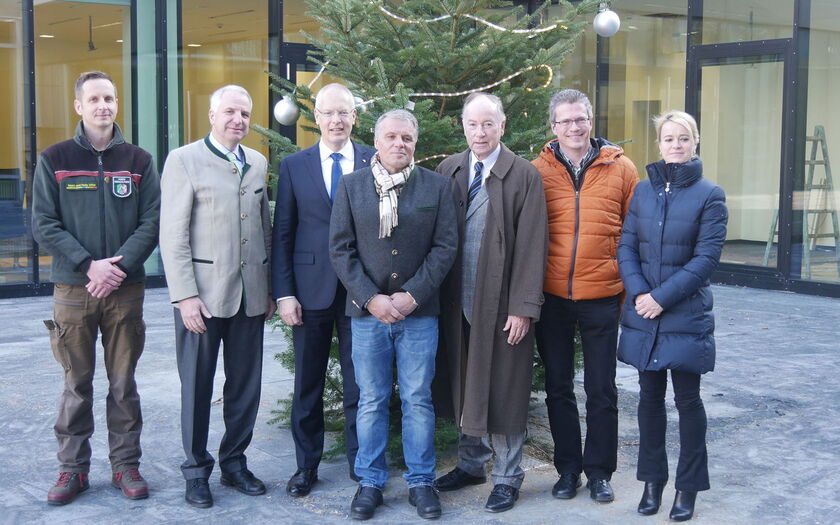v. l. n. r.: Burkhard Bunse, Rainer Deppe MdL, Landrat Dr. Hermann-Josef Tebroke, Heiko Heidekorn, Hans Wolfgang Zanders, Thomas Zöllner und Aggi Thieme
