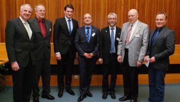 Aus Rainer Deppes Heimatstadt Overath wurden Hans Georg Bute, Werner Dreikorn & Peter Fischer und Josef Hemker geehrt.