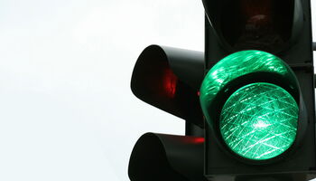 Ampel grün von Rainer Sturm / pixelio.de