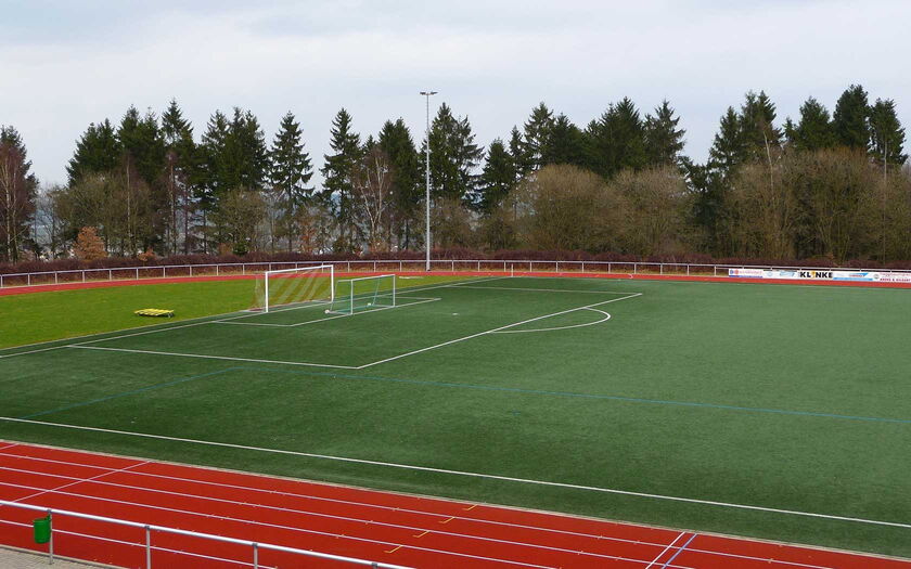 Sportplatz von Clemens Scheumann / pixelio.de