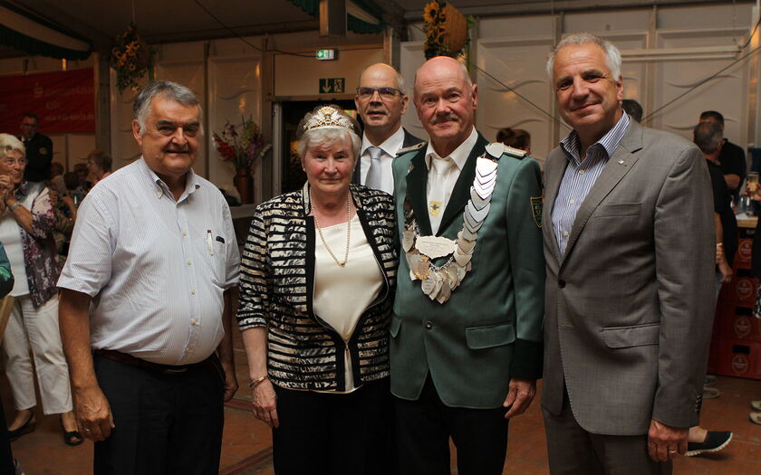 Rainer Deppe beim Krönungsball des Schützenvereins SV-Trompete in Leichlingen